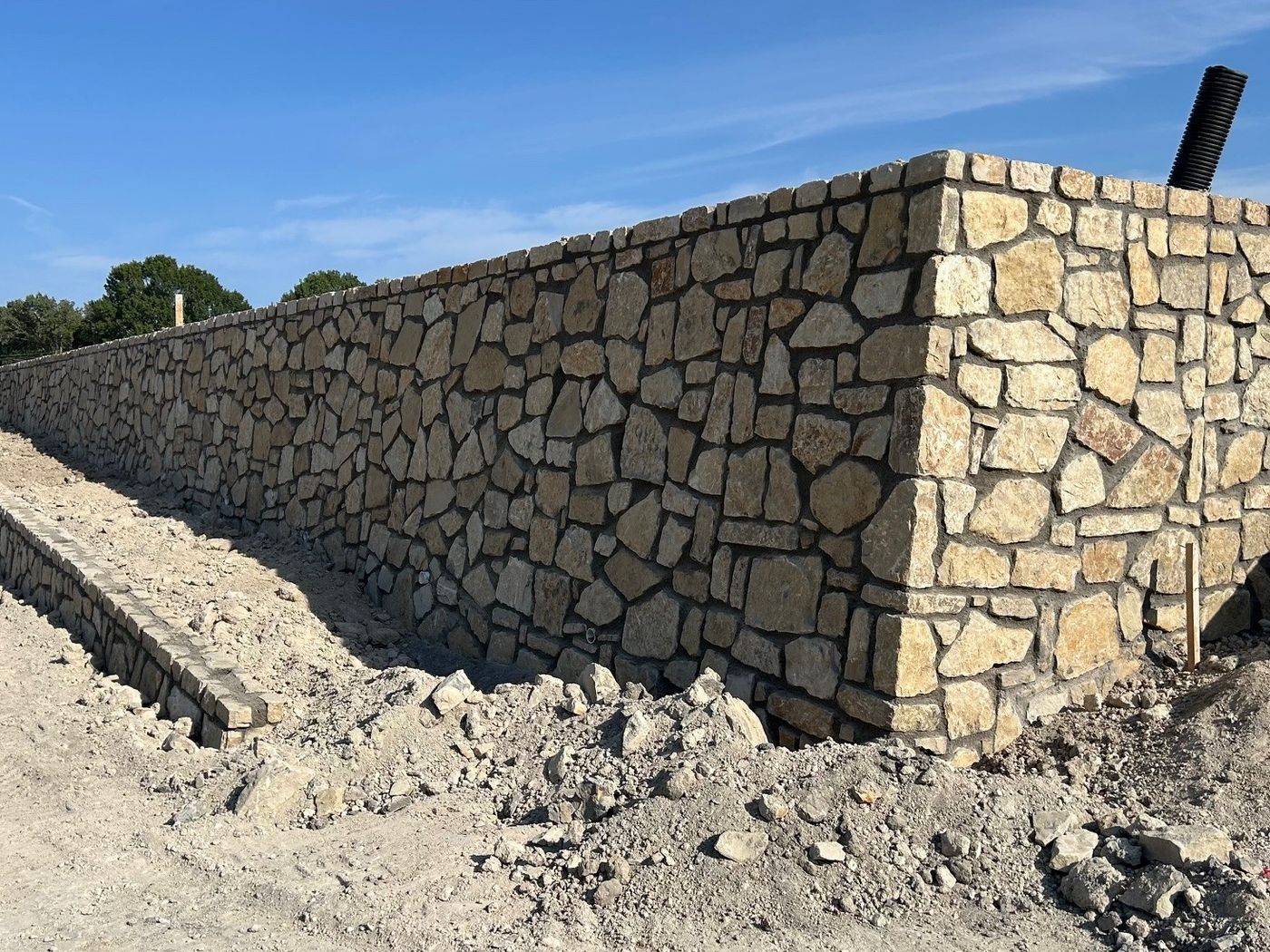 Stone wall with a wing wall, Wolf Creek Farms BTR, Melissa